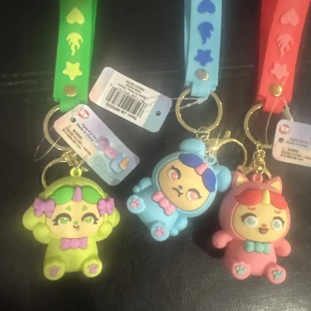 Lot of 3 Toy Network The Doll Collection Silicone Wristlet Keychains New Tags